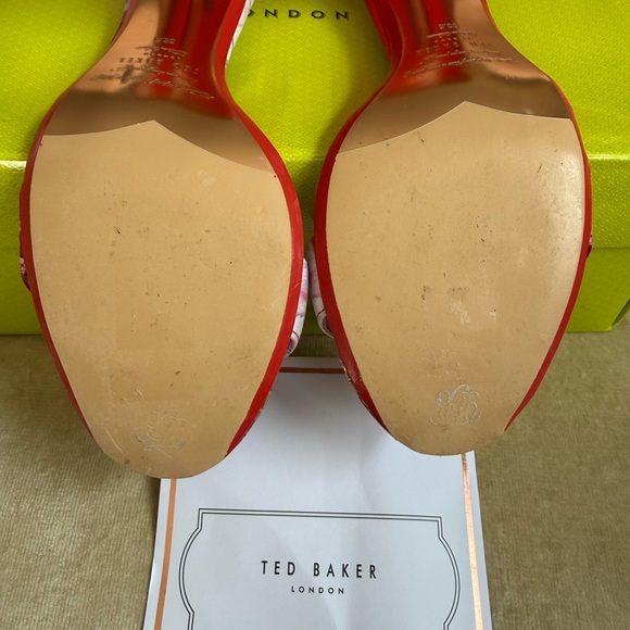 Ted Baker Rozie block heel sandal - Picture 7 of 13